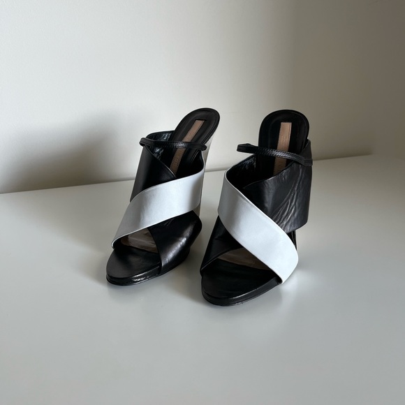RARE Narciso Rodriguez Crossover Leather Slide Wedges - Picture 4 of 16
